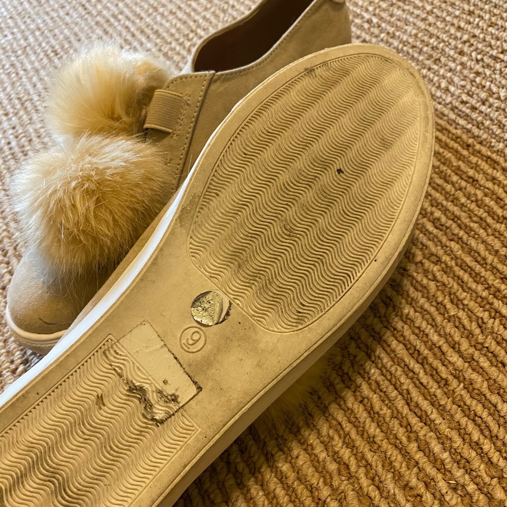 Pom Slip Ons - Picture 2 of 3